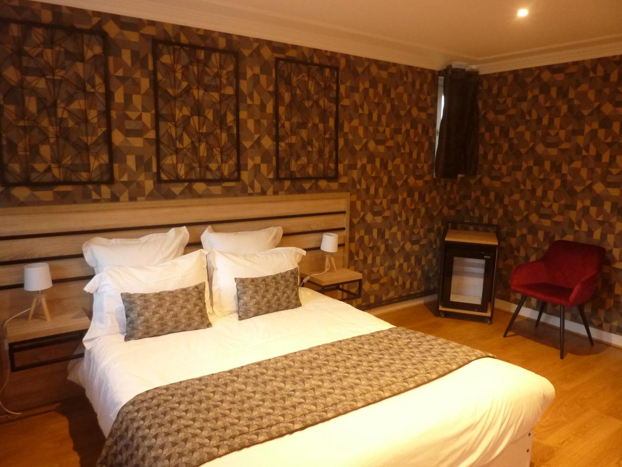 Auberge La Tomette, The Originals Relais Vitrac  ภายนอก รูปภาพ